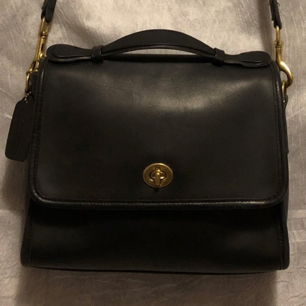 Vintage Black Leather Coach Court Bag 9870